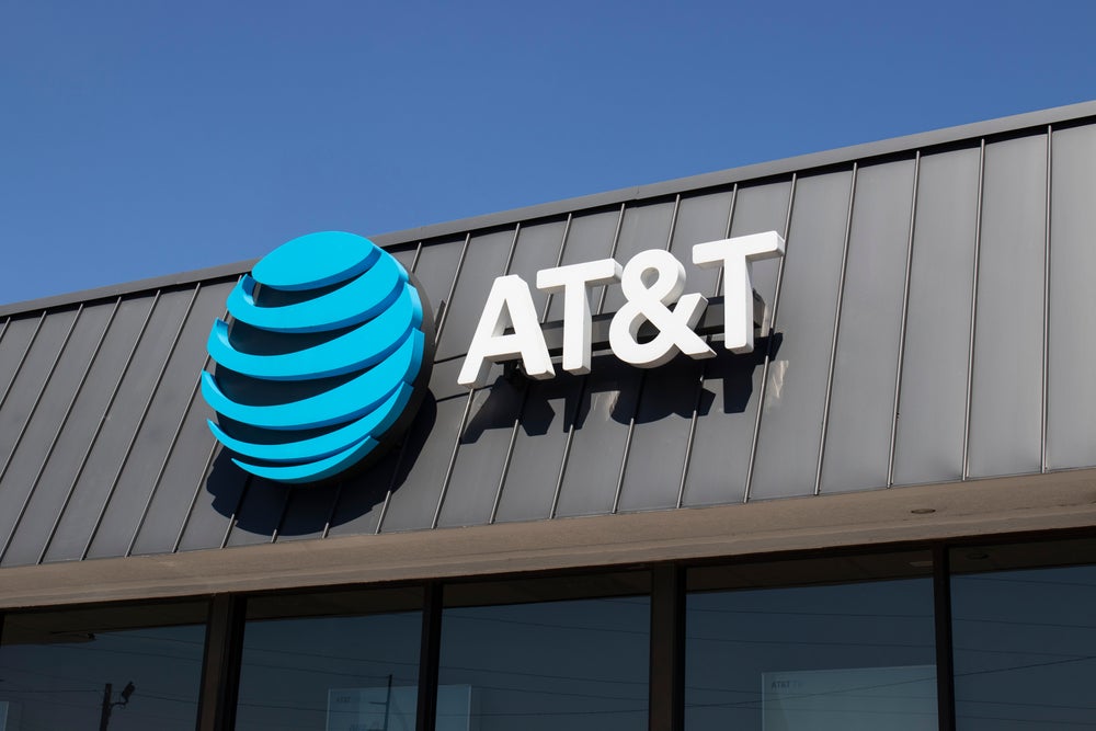 AT&T to stimulate the customer experience with a new office@hand